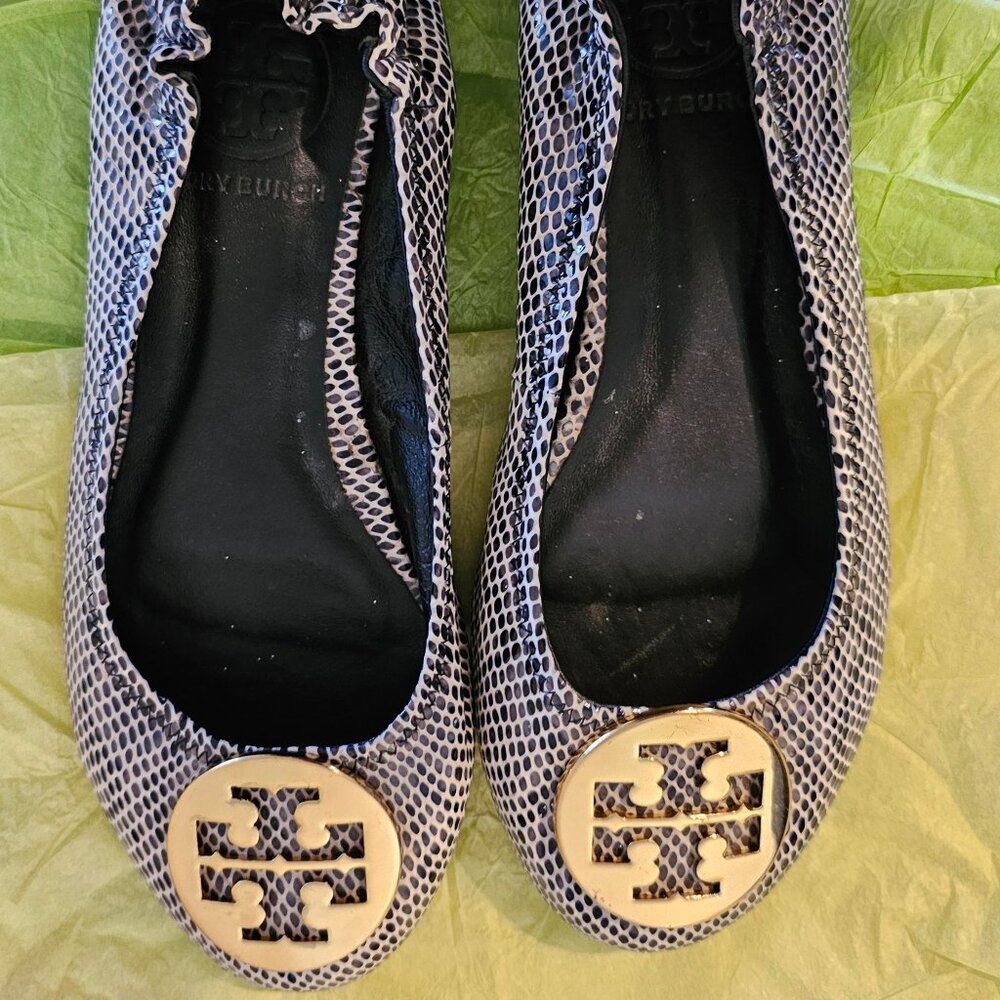 Gold embellished flat with snake print